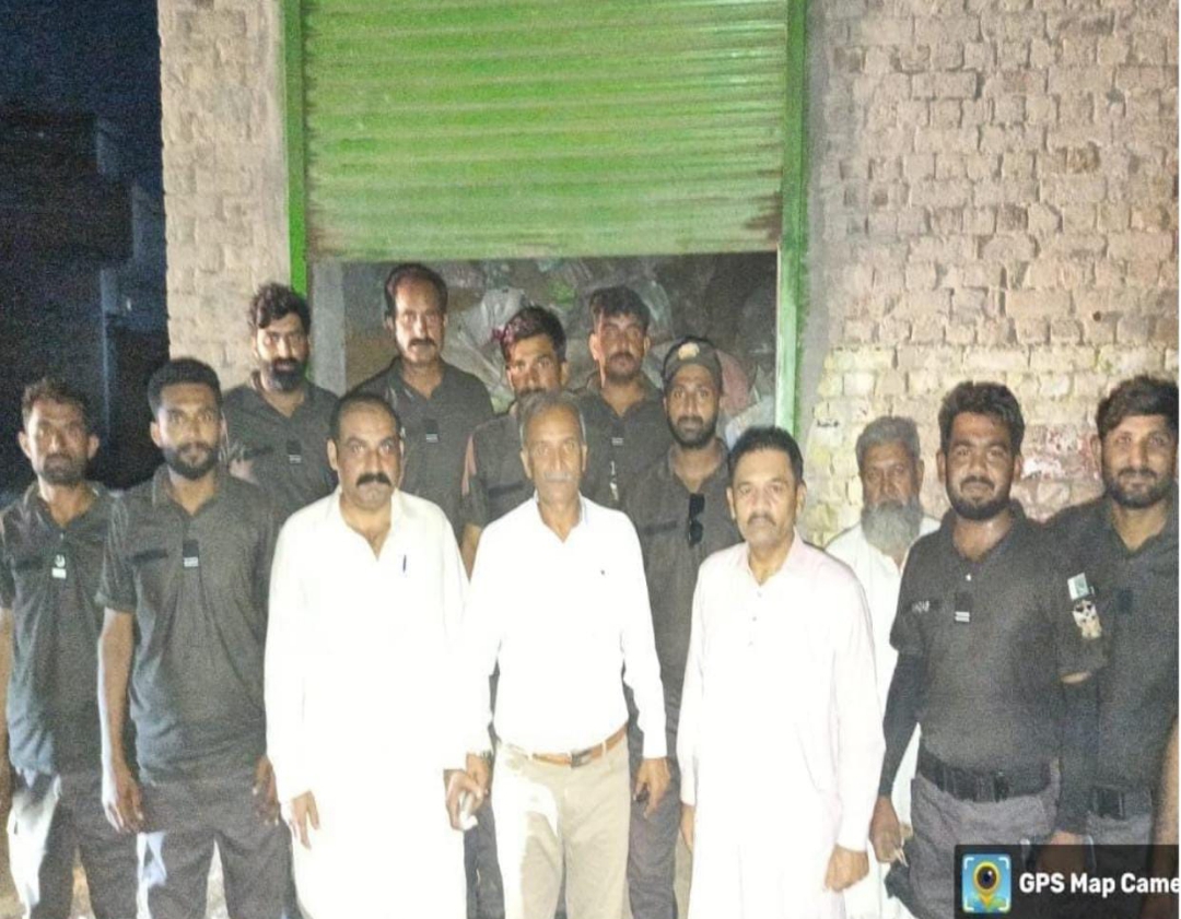 PERA Force Recovers 3,500 Wheat Bags in Chiniot, Shop Sealed