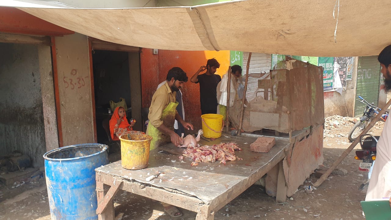 Crackdown Against Adulteration in Chiniot